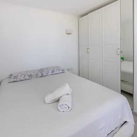 Διαμέρισμα Amazing Duplex House With Sea View In Bodrum Gumusluk
