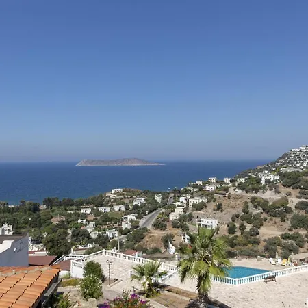 Amazing Duplex House With Sea View In Bodrum * Gumusluk